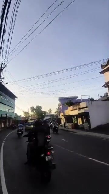 Commercial Building with 4 Apartments for Sale in Malayinkeezhu
